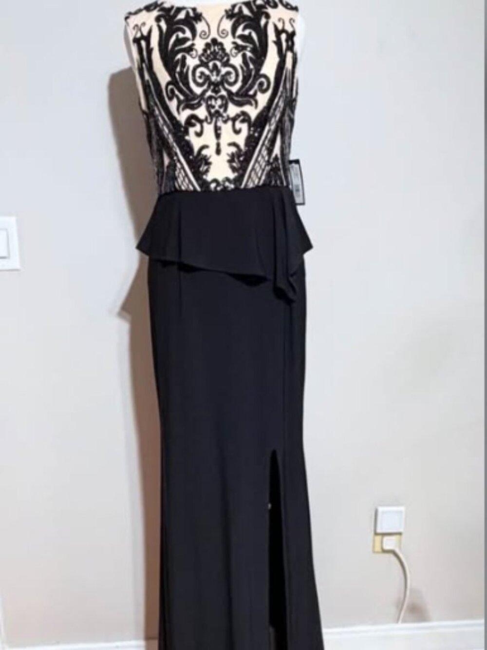 Elegant Black & Ivory Formal Maxi Dress